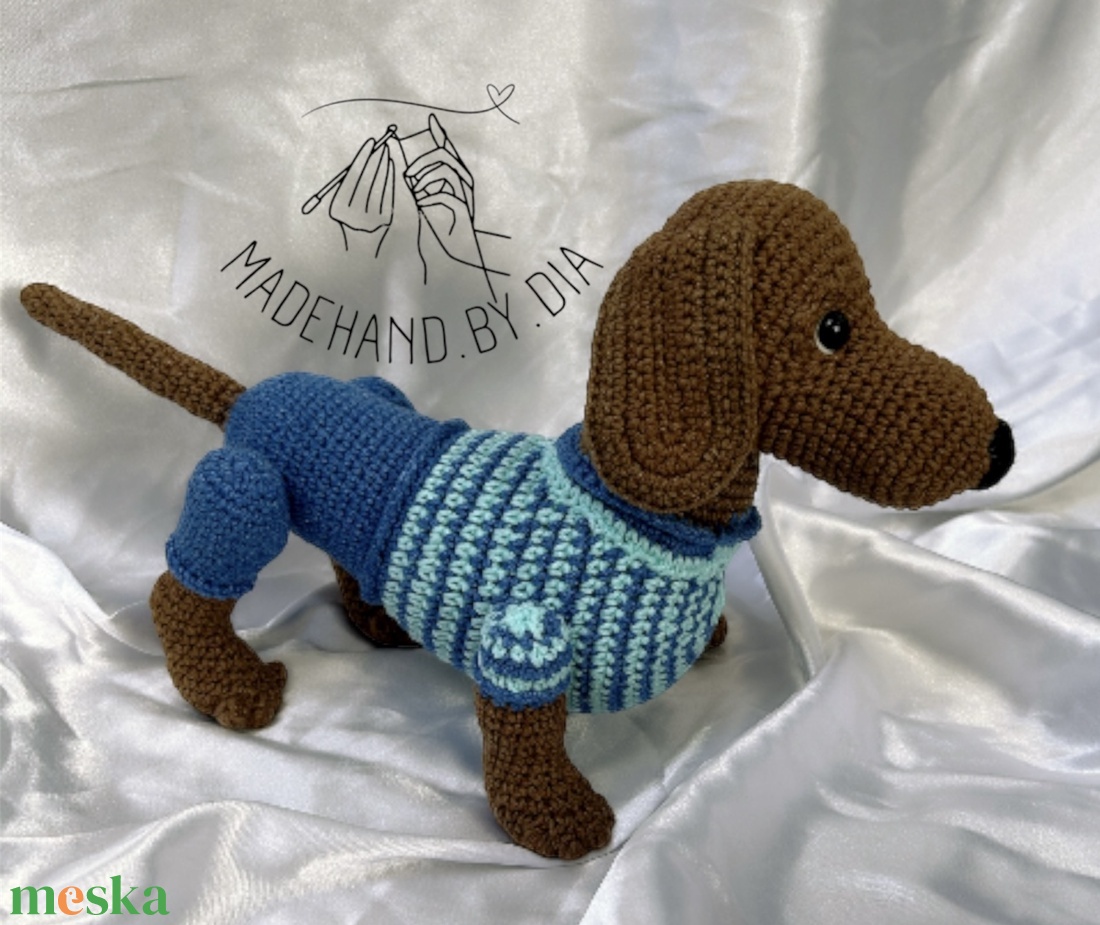 Horgolt Tacskó - játék & sport - plüssállat & játékfigura - kutya - Meska.hu