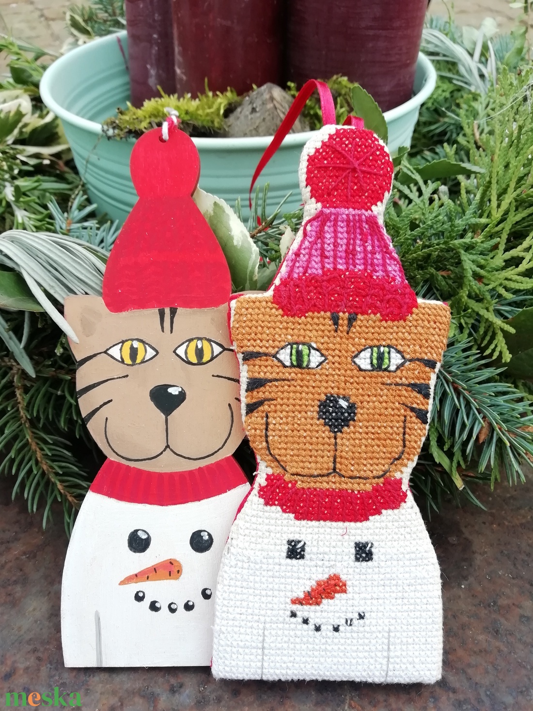 Cica hóemberes pulcsiban keresztszemes minta - kellékek & szerszámok - Meska.hu