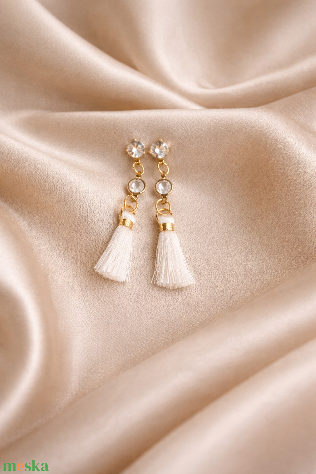 Selyem bojtos fülbevaló - ékszer - fülbevaló - lógó fülbevaló - Meska.hu