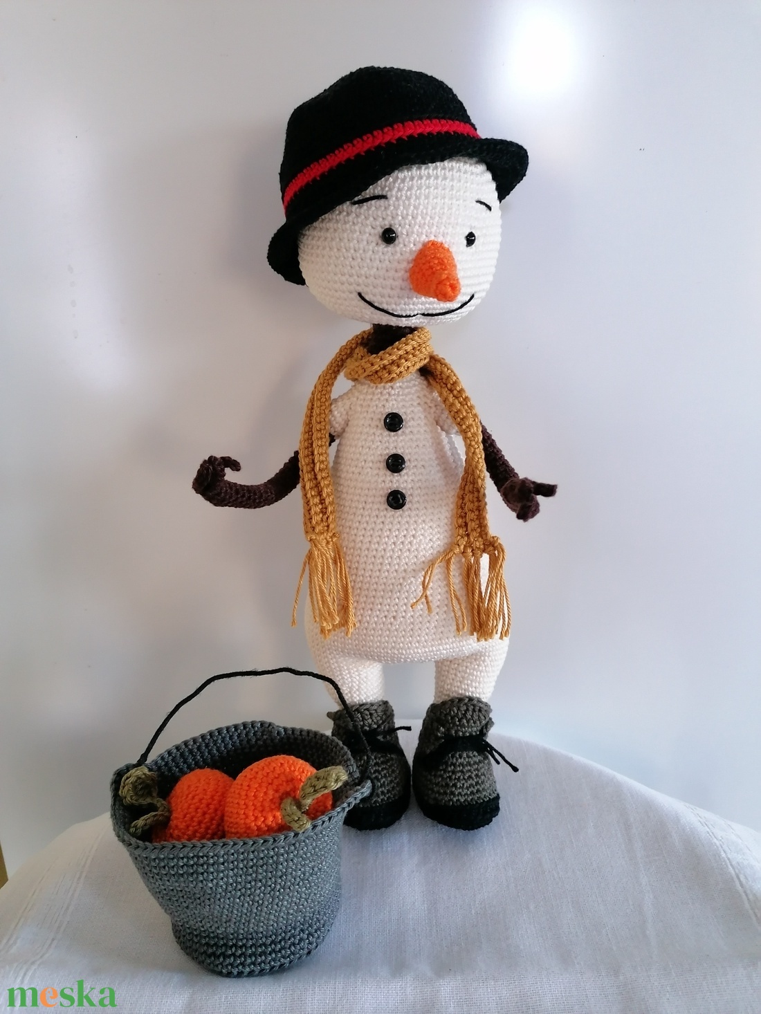 Amigurumi hóember  - karácsony - karácsonyi lakásdekoráció - karácsonyi manók, figurák - Meska.hu