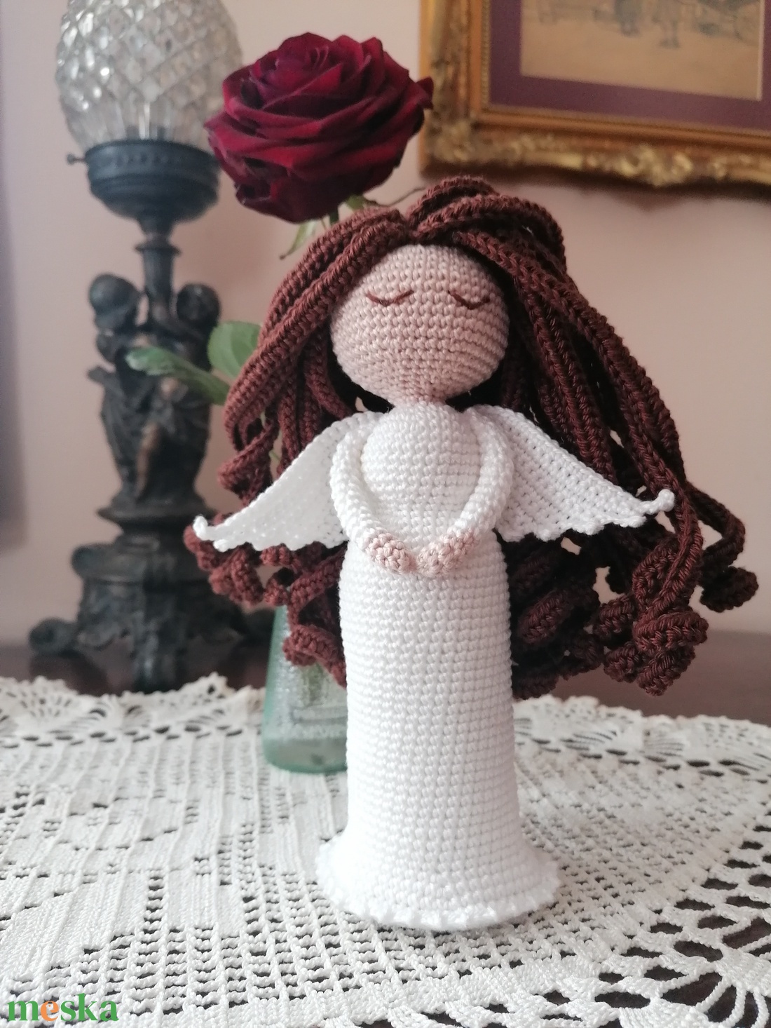 Amigurumi angyalka  - otthon & életmód - dekoráció - asztal és polc dekoráció - asztaldísz - Meska.hu