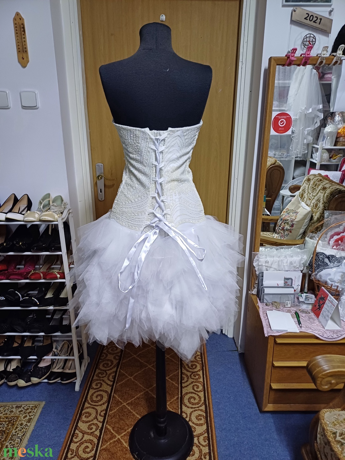 Elegáns menyasszonyi, alkalmi, báli, estélyi, táncruha - esküvő - ruha - menyasszonyi ruha - Meska.hu Elegáns menyasszonyi, alkalmi, báli, estélyi, táncruha - esküvő - ruha - menyasszonyi ruha - Meska.hu