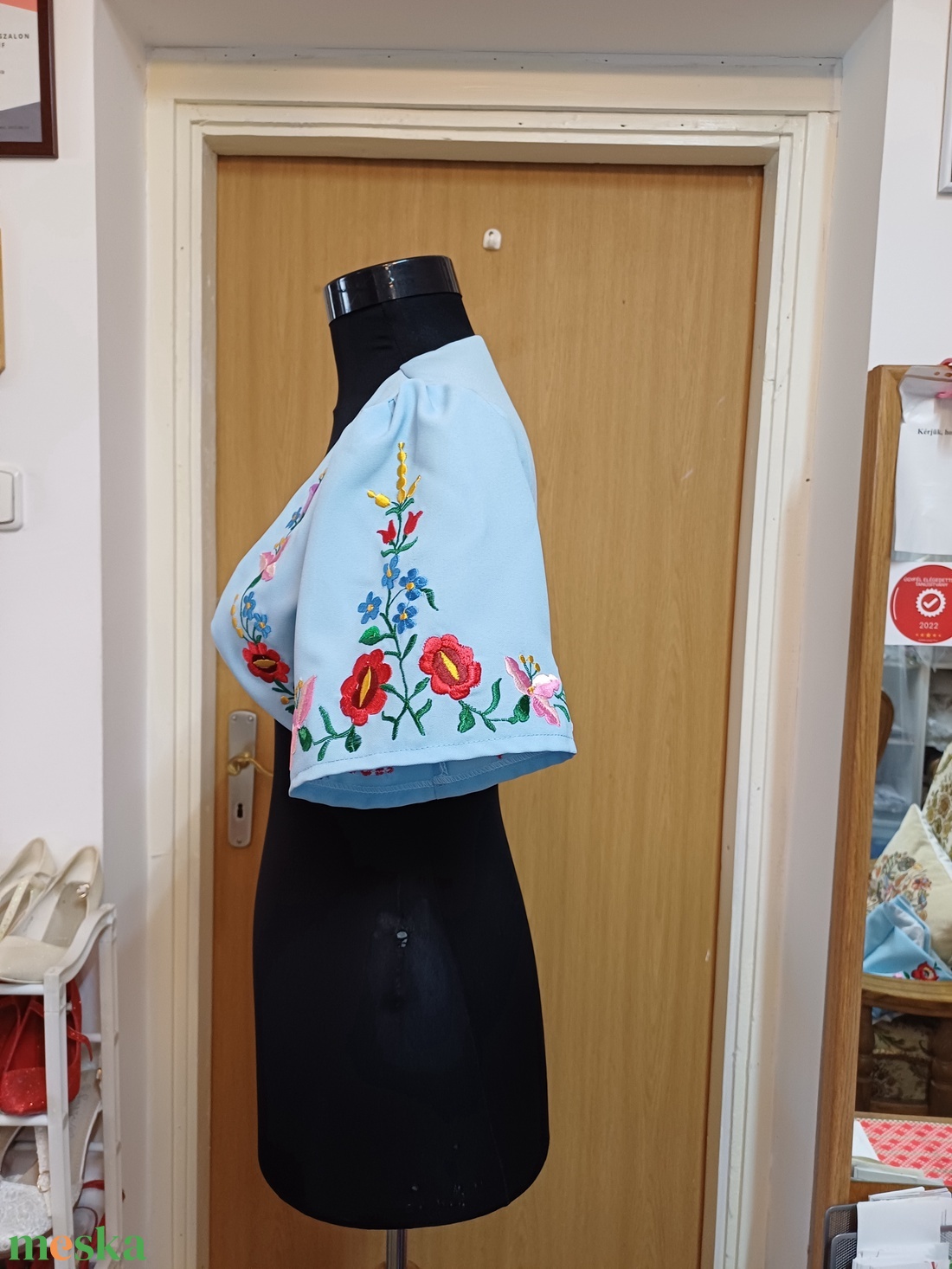Kalocsai himzéssel díszített boleró - esküvő - kiegészítők - bolero és válltakaró - Meska.hu