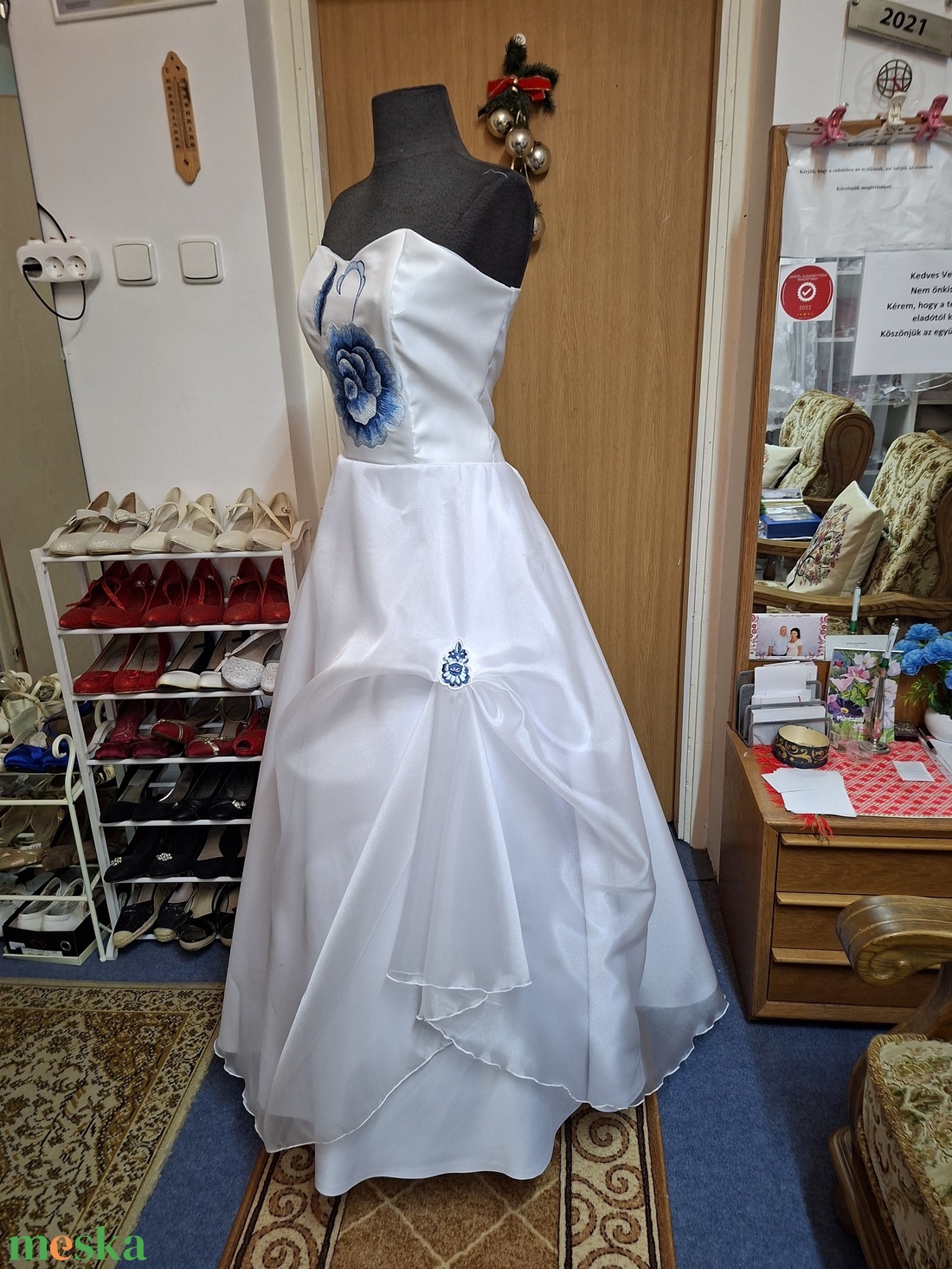 Menyasszonyi, szalagavatós,  alkalmi, tánc ruha, kalocsai himzéssel.  - esküvő - ruha - menyecske ruha - Meska.hu