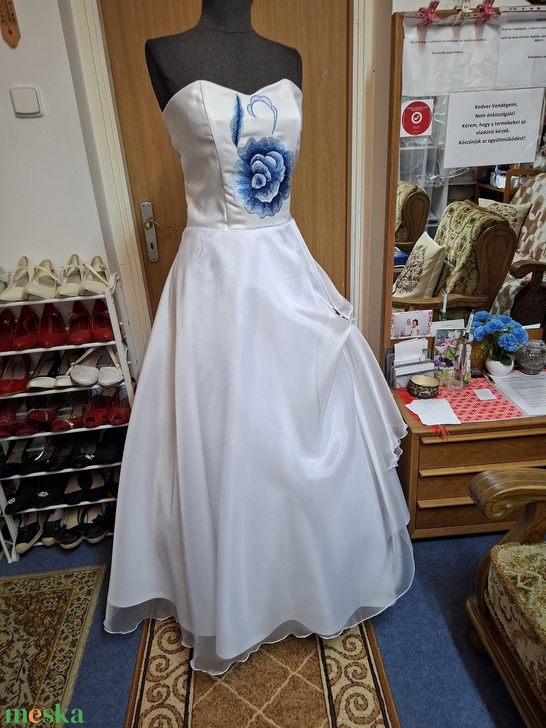 Menyasszonyi, szalagavatós,  alkalmi, tánc ruha, kalocsai himzéssel.  - esküvő - ruha - menyecske ruha - Meska.hu