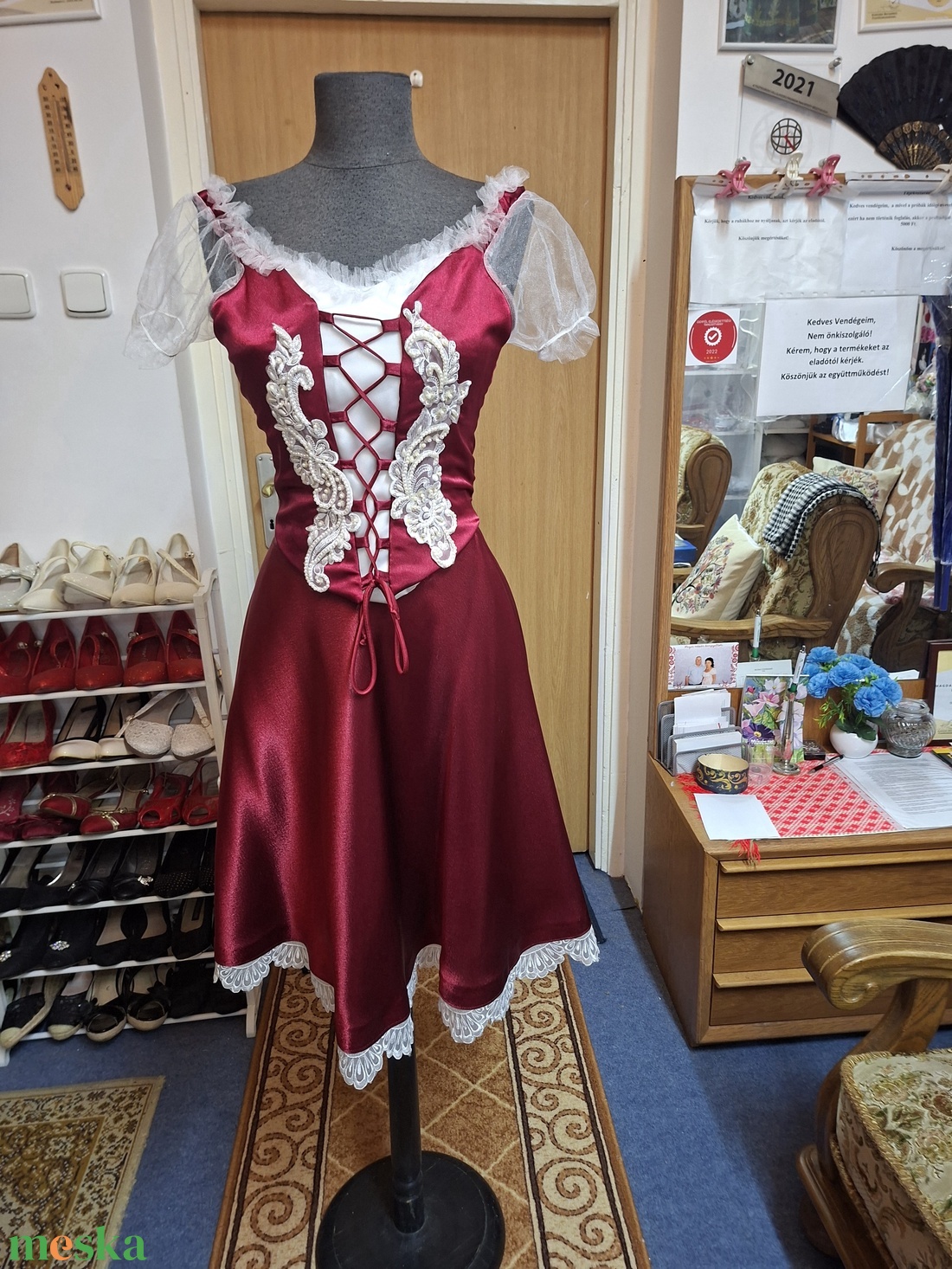 Bordó - fehér menyecske, alkalmi, tánc ruha. - esküvő - ruha - koszorúslány ruha - Meska.hu