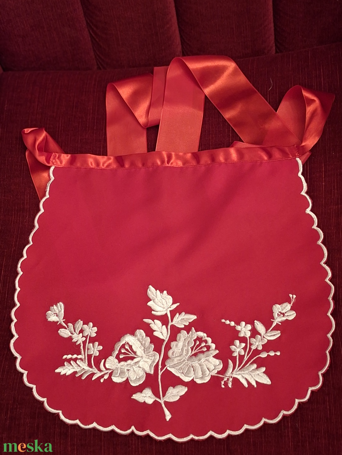 Kalocsai himzett kötény eladó.  - otthon & életmód - konyhafelszerelés, tálalás - konyhai textil - kötény - Meska.hu