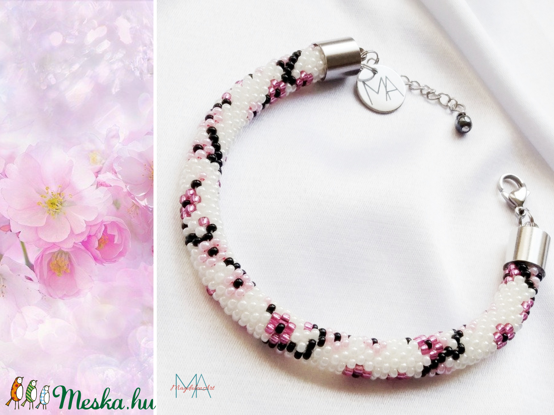 Cseresznyevirág rózsaszín-fehér cseresznyevirág mintás gyöngyhorgolt gyöngy karkötő - ékszer - karkötő - Meska.hu