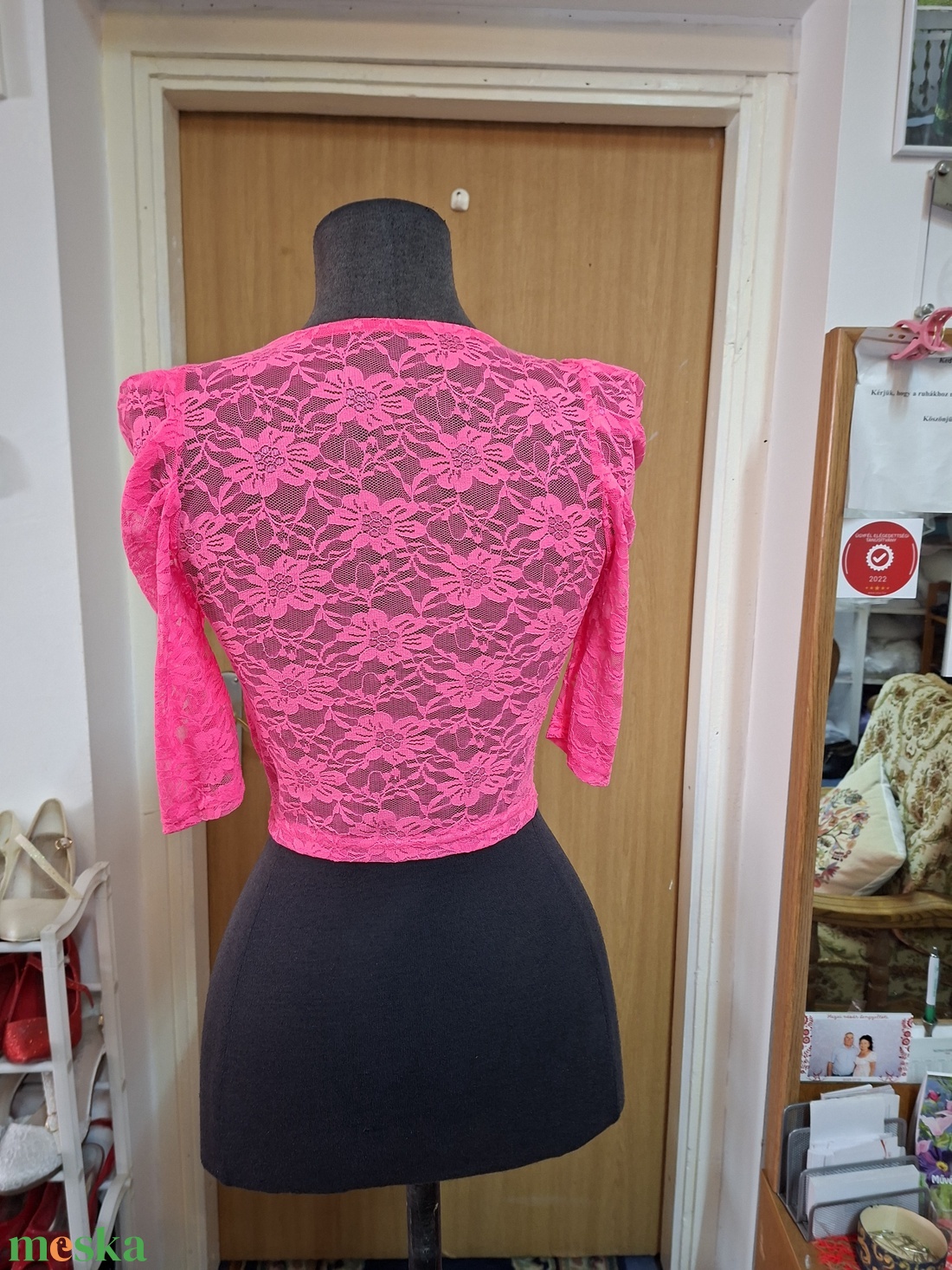 Bolerók,  elasztikus csipke anyagokból.   - esküvő - kiegészítők - bolero és válltakaró - Meska.hu