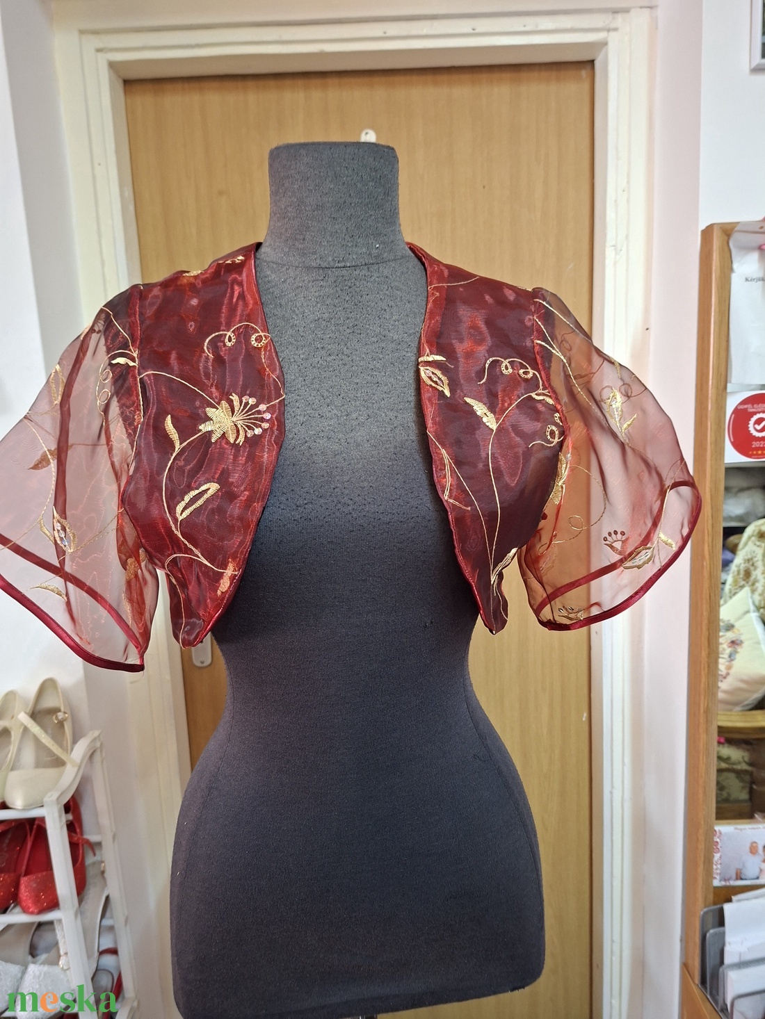 Boleró, bordó himzett organza. - esküvő - kiegészítők - bolero és válltakaró - Meska.hu
