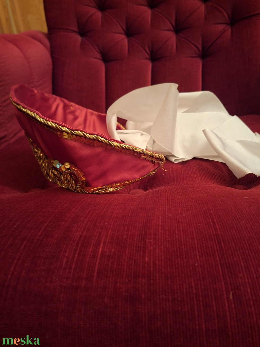 Elegáns különleges párta, zsinórral, flitterrel diszítve. - ruha & divat - sál, sapka, kendő - kalap - Meska.hu