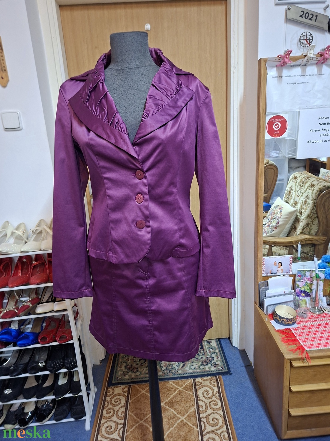 Női elegáns lila kosztüm, 38-40 - ruha & divat - női ruha - blézer & kosztüm - Meska.hu