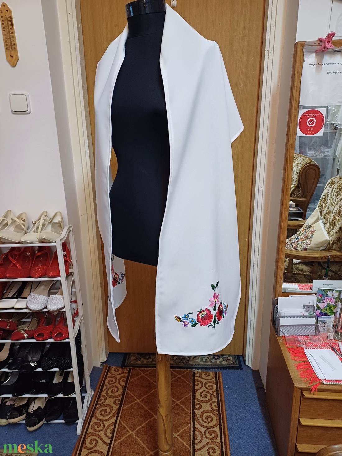 Kalocsai himzett stóla, a ruha szép kiegészítője. - ruha & divat - sál, sapka, kendő - stóla - Meska.hu