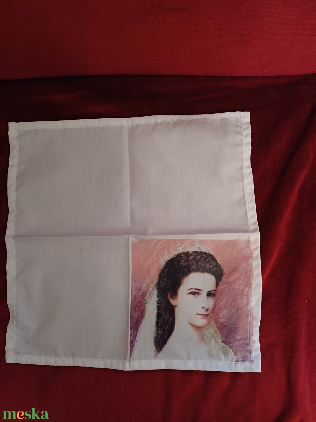 Sisi - Sissi - Erzsébet Királyné szalvéták  - otthon & életmód - konyhafelszerelés, tálalás - konyhai textil - szalvéta - Meska.hu