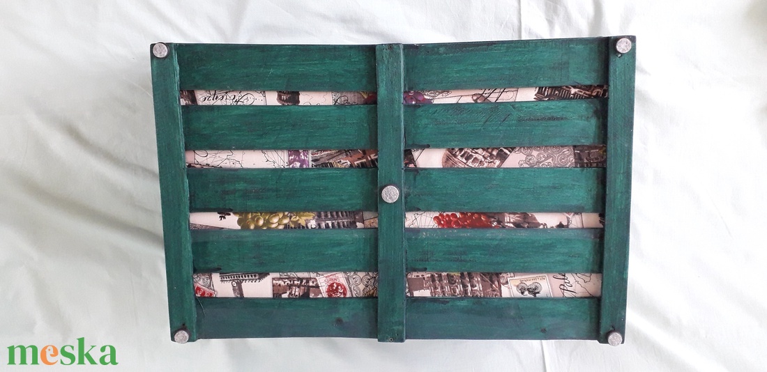 Kutya fekhely - nagyobb testű kutyának - otthon & életmód - kisállatoknak - kutyáknak - kutya fekhelyek, házak - Meska.hu