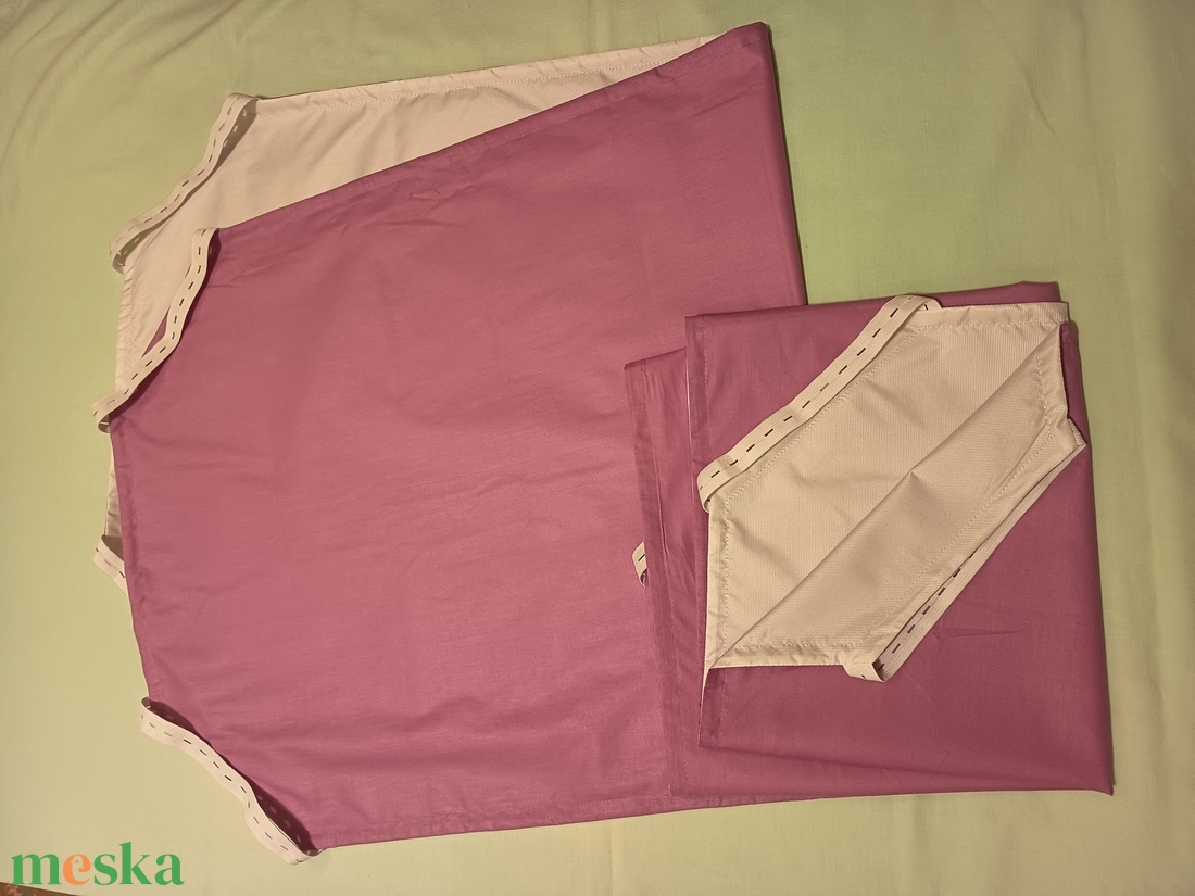 Mályva színű, kétrétegű, vízhatlan ovis lepedő - játék & sport - ovis felszerelés - ovis lepedő - Meska.hu