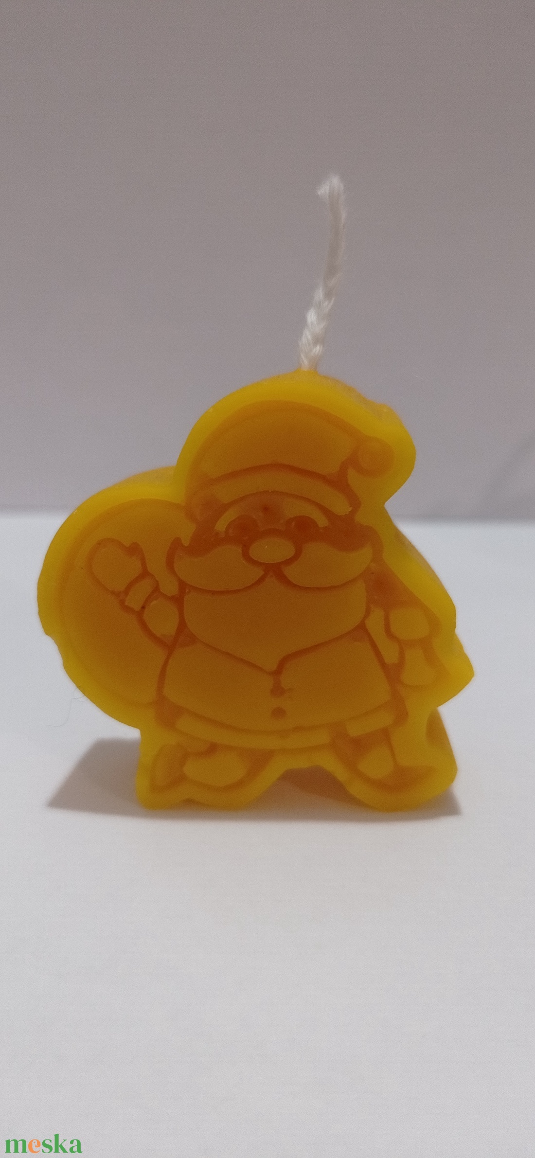 Méhviasz Mikulás mintázatú gyergya  - esküvő - dekoráció - gyertya & gyertyatartó - Meska.hu