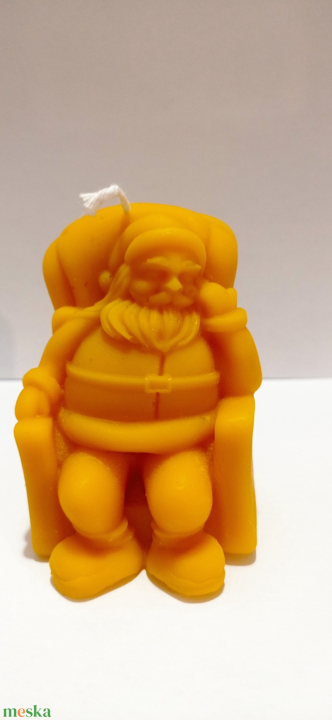 Méhviasz Mikulás mintázatú gyergya  - esküvő - dekoráció - gyertya & gyertyatartó - Meska.hu