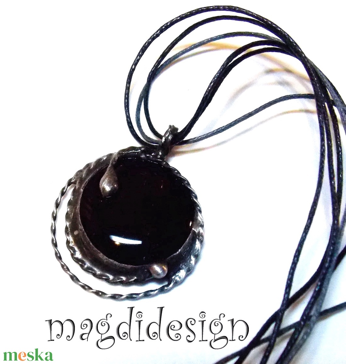 Éjfekete hullámzás üvegékszer nyaklánc - ékszer - ékszerszett - Meska.hu