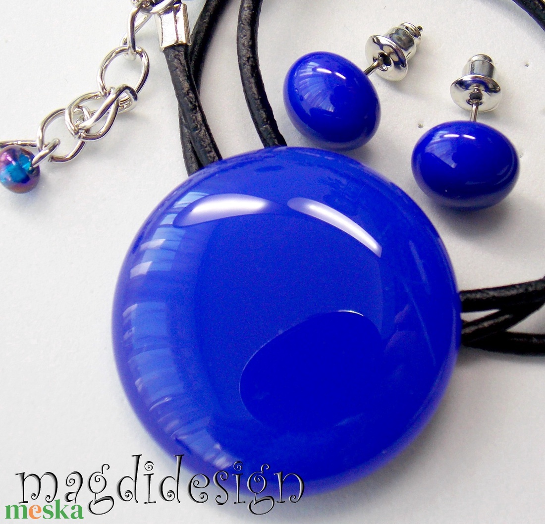Királykék üvegékszer szett, nyaklánc, stiftes fülbevaló - ékszer - ékszerszett - Meska.hu