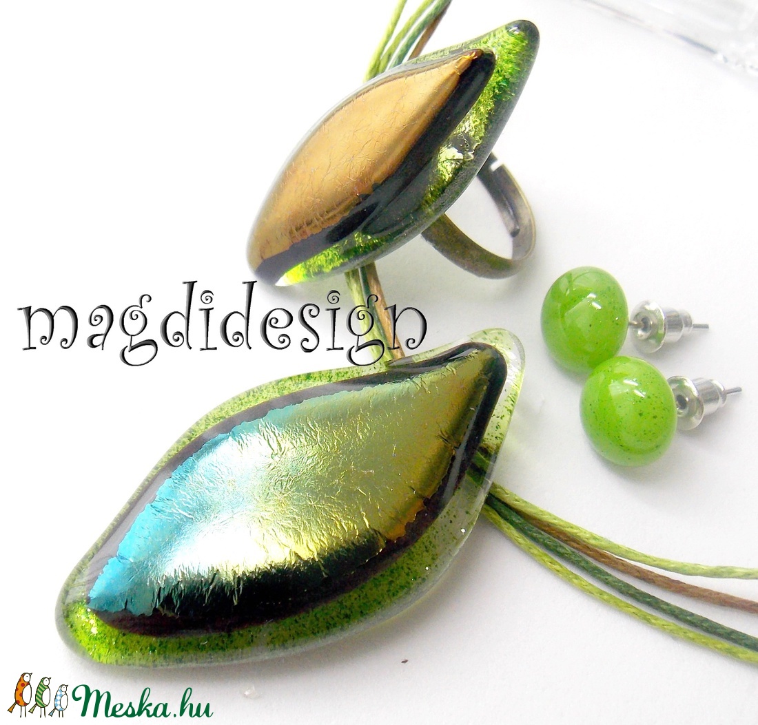Aranyló zöld levél üvegékszer szett, nyaklánc, gyűrű -  - Meska.hu