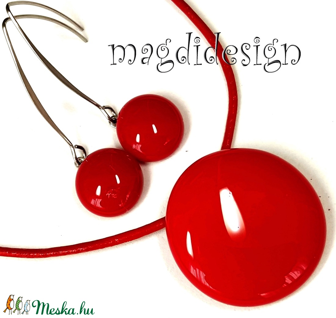 Meggypiros minimál design üvegékszer szett, nyaklánc, lógós fülbevaló - ékszer - ékszerszett - Meska.hu