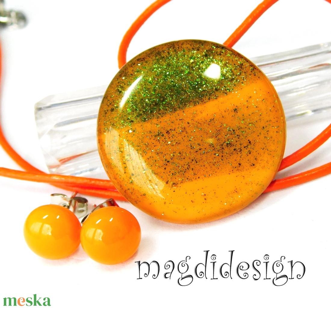 AKCIÓ! Csillámporos mandarin üvegékszer szett, nyaklánc, pötty fülbevaló - ékszer - ékszerszett - Meska.hu AKCIÓ! Csillámporos mandarin üvegékszer szett, nyaklánc, pötty fülbevaló - ékszer - ékszerszett - Meska.hu