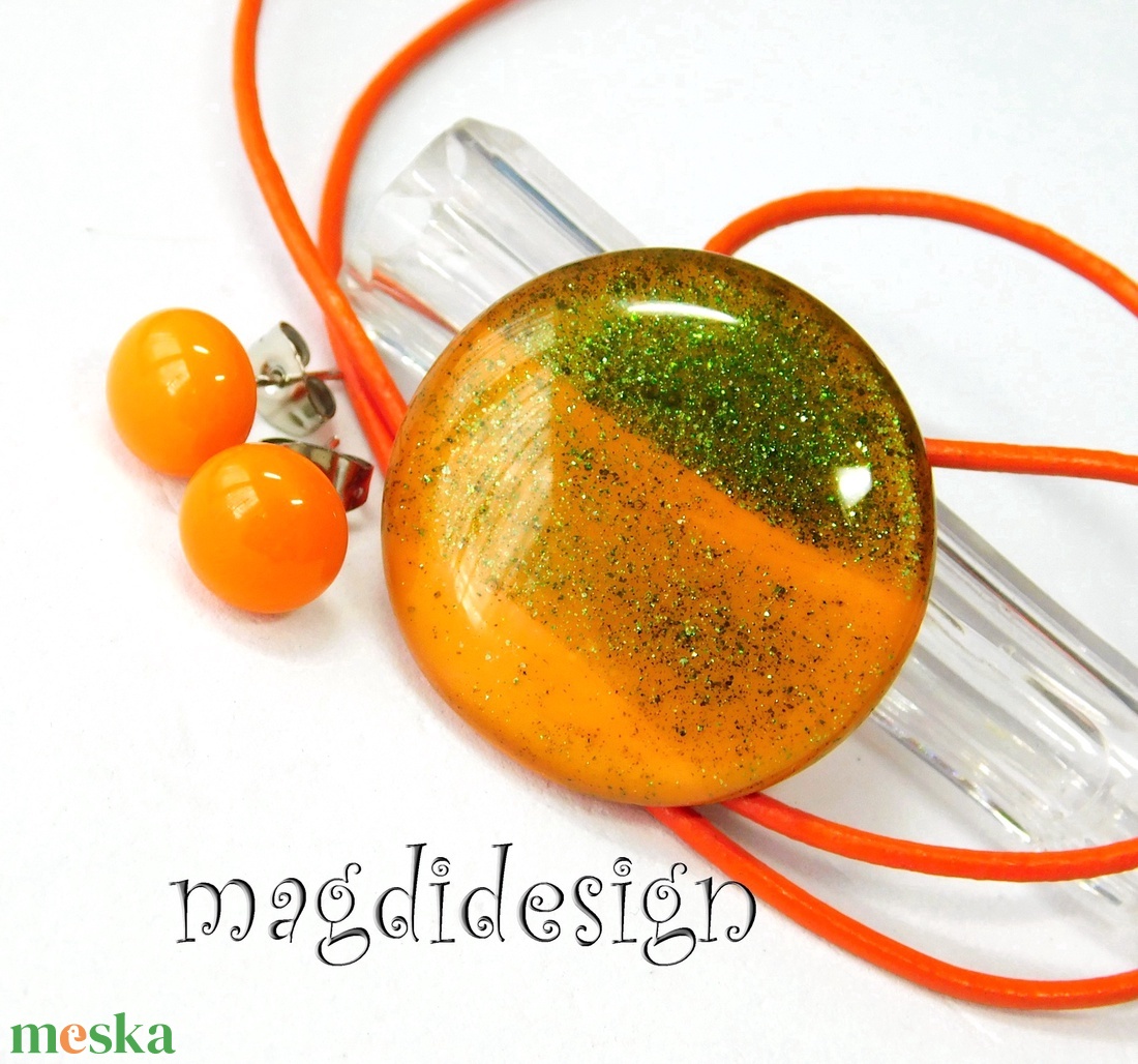 AKCIÓ! Csillámporos mandarin üvegékszer szett, nyaklánc, pötty fülbevaló - ékszer - ékszerszett - Meska.hu AKCIÓ! Csillámporos mandarin üvegékszer szett, nyaklánc, pötty fülbevaló - ékszer - ékszerszett - Meska.hu