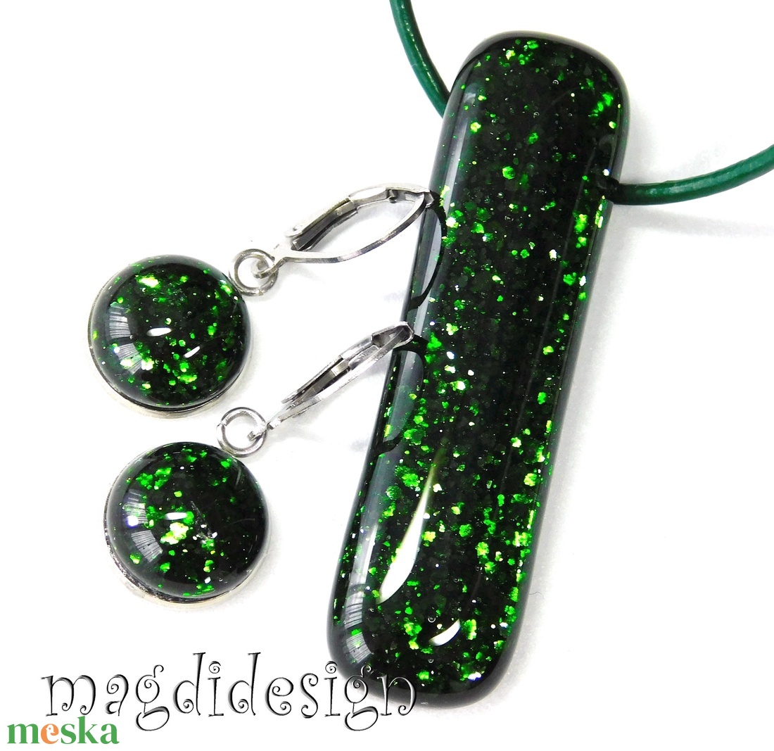 Zöld aventurin üvegékszer szett nyaklánc lógós kapcsos fülbevaló - ékszer - ékszerszett - Meska.hu