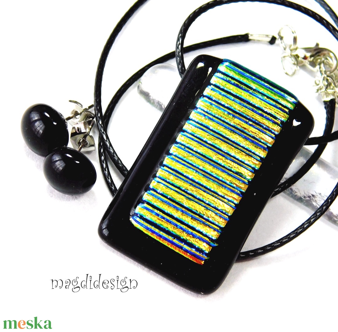 MAXI Fekete-arany csíkos, dichroic üvegékszer szett, nyaklánc, stiftes fülbevaló  - ékszer - ékszerszett - Meska.hu