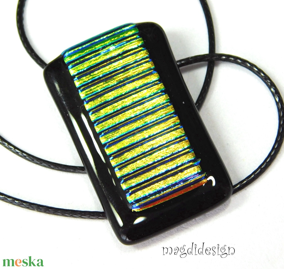 MAXI Fekete-arany csíkos, dichroic üvegékszer szett, nyaklánc, stiftes fülbevaló  - ékszer - ékszerszett - Meska.hu