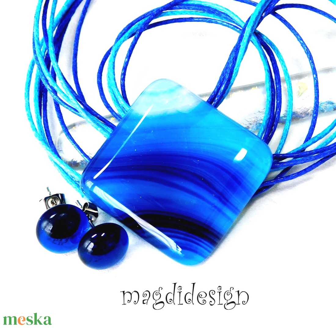 Pávatoll üvegékszer szett, nyaklánc, stiftes fülbevaló - ékszer - ékszerszett - Meska.hu