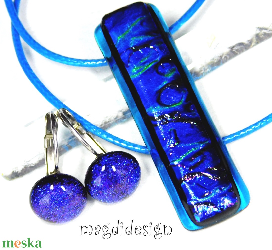 Kék-zöld dichroic üvegékszer szett nyaklánc kapcsos fülbevaló - ékszer - ékszerszett - Meska.hu Kék-zöld dichroic üvegékszer szett nyaklánc kapcsos fülbevaló - ékszer - ékszerszett - Meska.hu