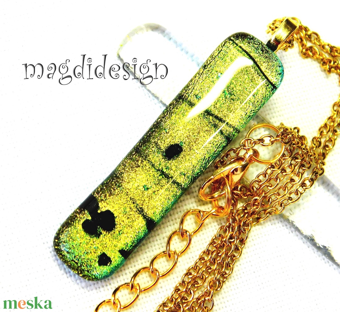 AKCIÓS! Fekete foltos arany dichroic üvegékszer nyaklánc - ékszer - nyaklánc - medálos nyaklánc - Meska.hu AKCIÓS! Fekete foltos arany dichroic üvegékszer nyaklánc - ékszer - nyaklánc - medálos nyaklánc - Meska.hu