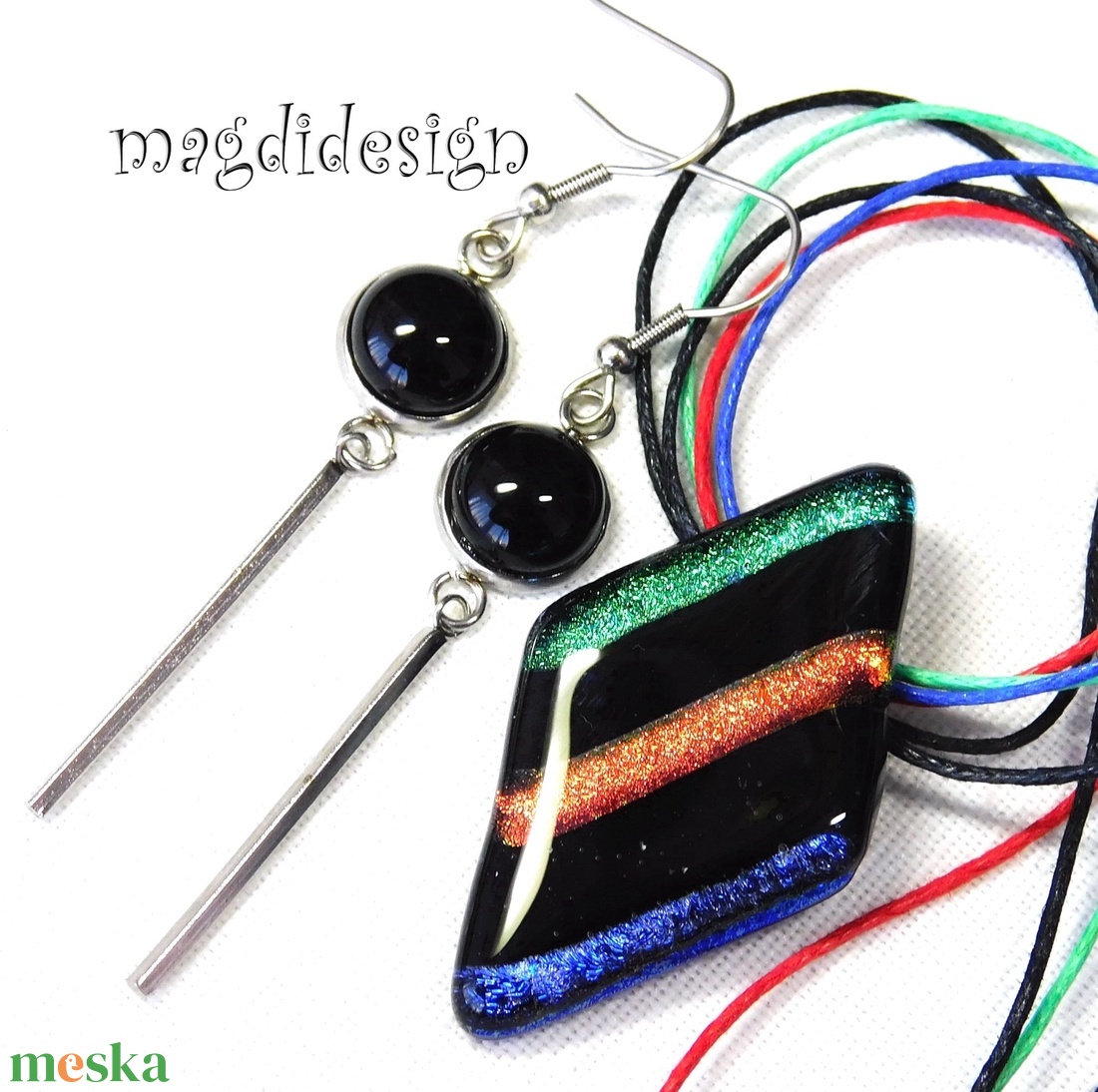 Exkluzív csillogó, csíkos, dichroic üvegékszer szett nyaklánc lógós fülbevaló 1 - ékszer - ékszerszett - Meska.hu Exkluzív csillogó, csíkos, dichroic üvegékszer szett nyaklánc lógós fülbevaló 1 - ékszer - ékszerszett - Meska.hu
