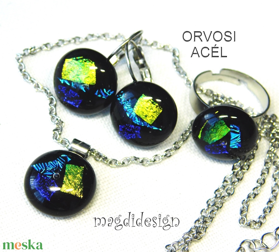 Kék-arany dichroic üvegékszer szett nyaklánc, gyűrű, kapcsos fülbevaló - ékszer - ékszerszett - Meska.hu Kék-arany dichroic üvegékszer szett nyaklánc, gyűrű, kapcsos fülbevaló - ékszer - ékszerszett - Meska.hu