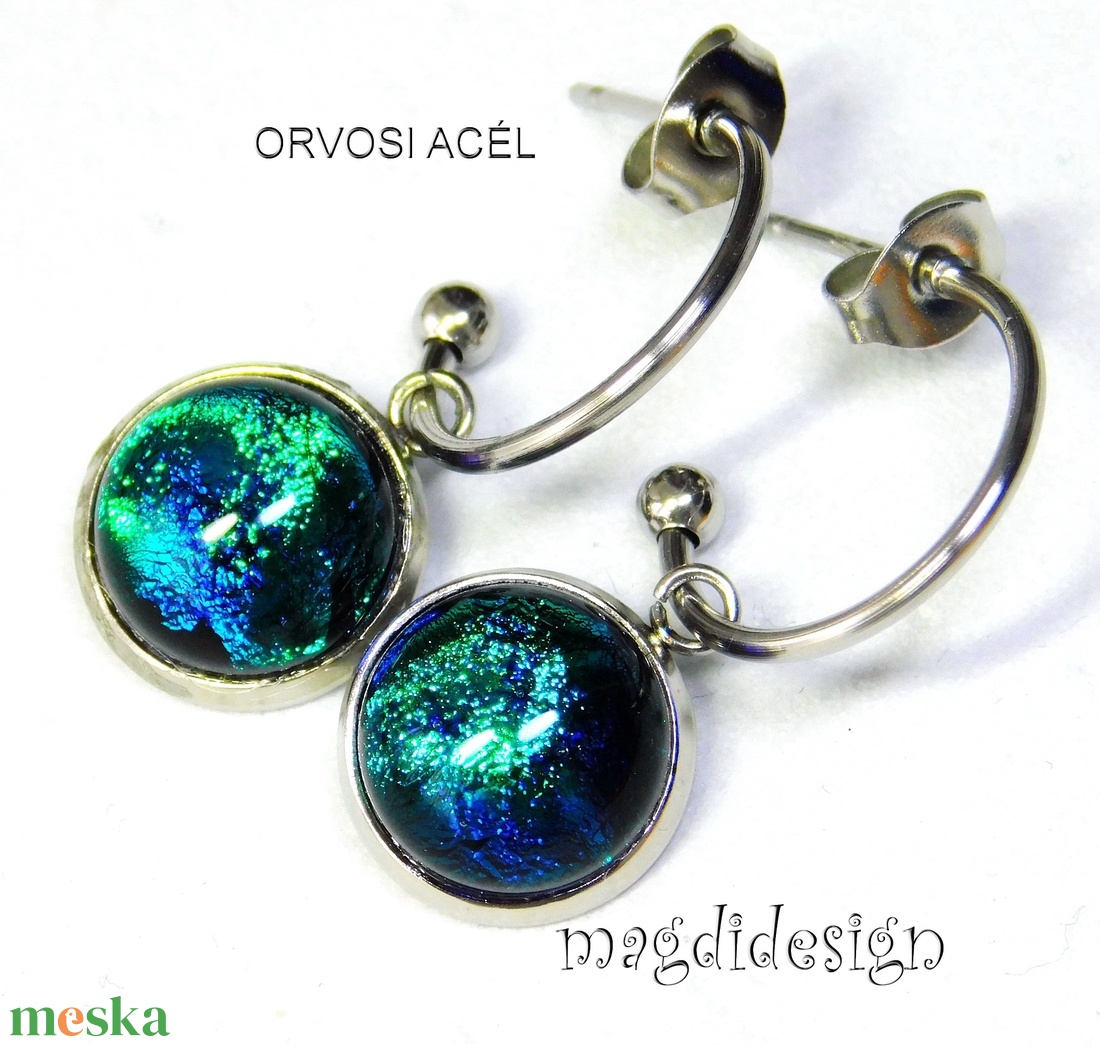 Smaragzöld dichroic üvegékszer stiftes lógós nemesacél fülbevaló - ékszer - fülbevaló - lógó fülbevaló - Meska.hu Smaragzöld dichroic üvegékszer stiftes lógós nemesacél fülbevaló - ékszer - fülbevaló - lógó fülbevaló - Meska.hu