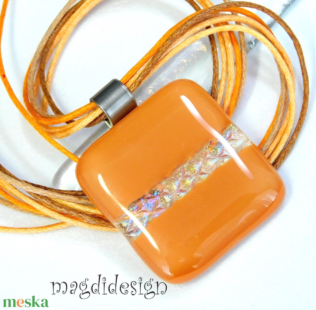 Dichroic csíkos mogyoró üvegékszer nyaklánc 1 - ékszer - nyaklánc - medálos nyaklánc - Meska.hu Dichroic csíkos mogyoró üvegékszer nyaklánc 1 - ékszer - nyaklánc - medálos nyaklánc - Meska.hu