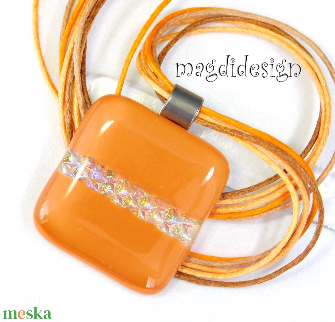 Dichroic csíkos mogyoró üvegékszer nyaklánc 1 - ékszer - nyaklánc - medálos nyaklánc - Meska.hu Dichroic csíkos mogyoró üvegékszer nyaklánc 1 - ékszer - nyaklánc - medálos nyaklánc - Meska.hu
