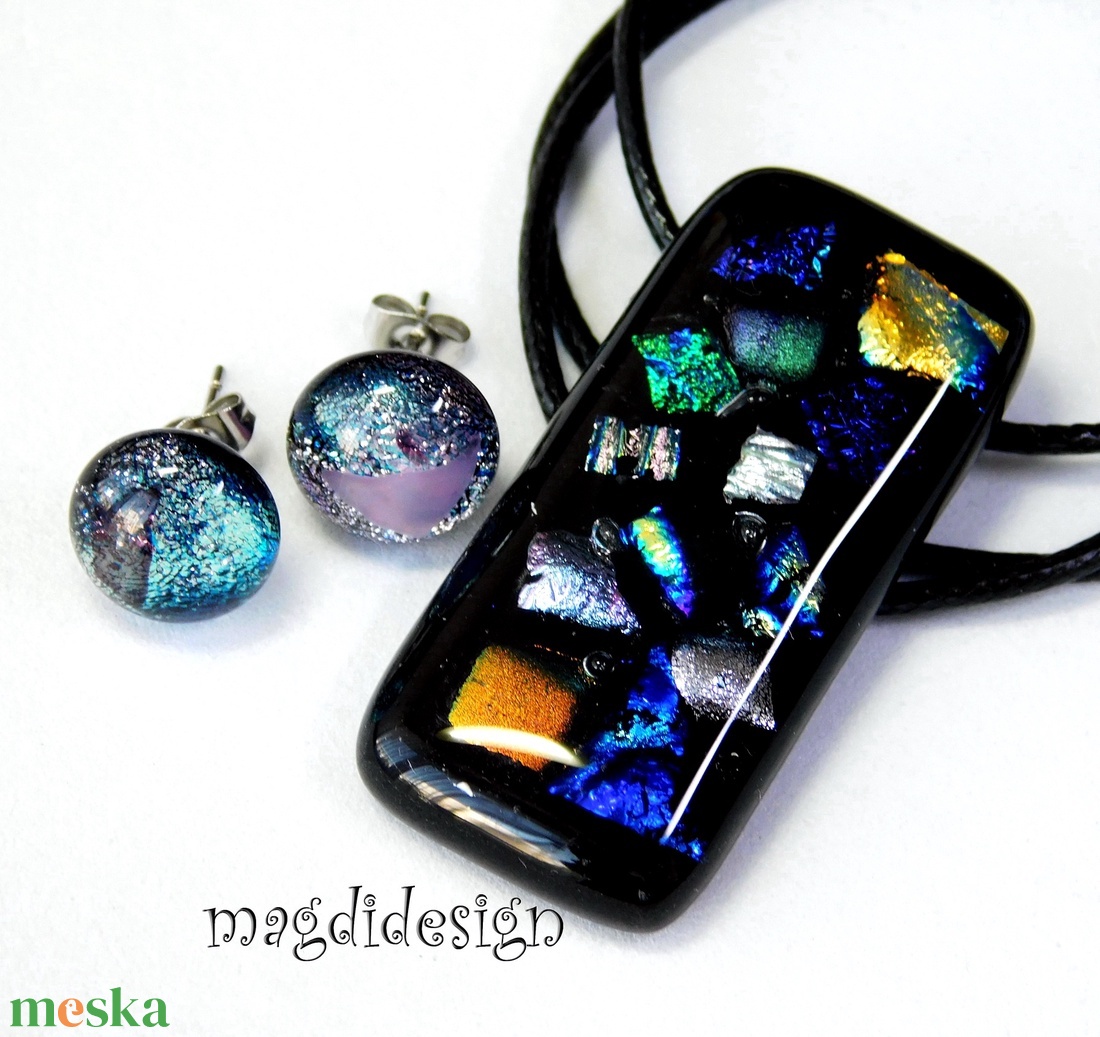 Szivárvány mozaik dichroic színkavalkád üvegékszer szett nyaklánc, pötty fülbevaló 2 - ékszer - ékszerszett - Meska.hu Szivárvány mozaik dichroic színkavalkád üvegékszer szett nyaklánc, pötty fülbevaló 2 - ékszer - ékszerszett - Meska.hu