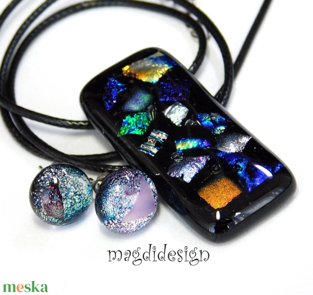 Szivárvány mozaik dichroic színkavalkád üvegékszer szett nyaklánc, pötty fülbevaló 2 - ékszer - ékszerszett - Meska.hu Szivárvány mozaik dichroic színkavalkád üvegékszer szett nyaklánc, pötty fülbevaló 2 - ékszer - ékszerszett - Meska.hu
