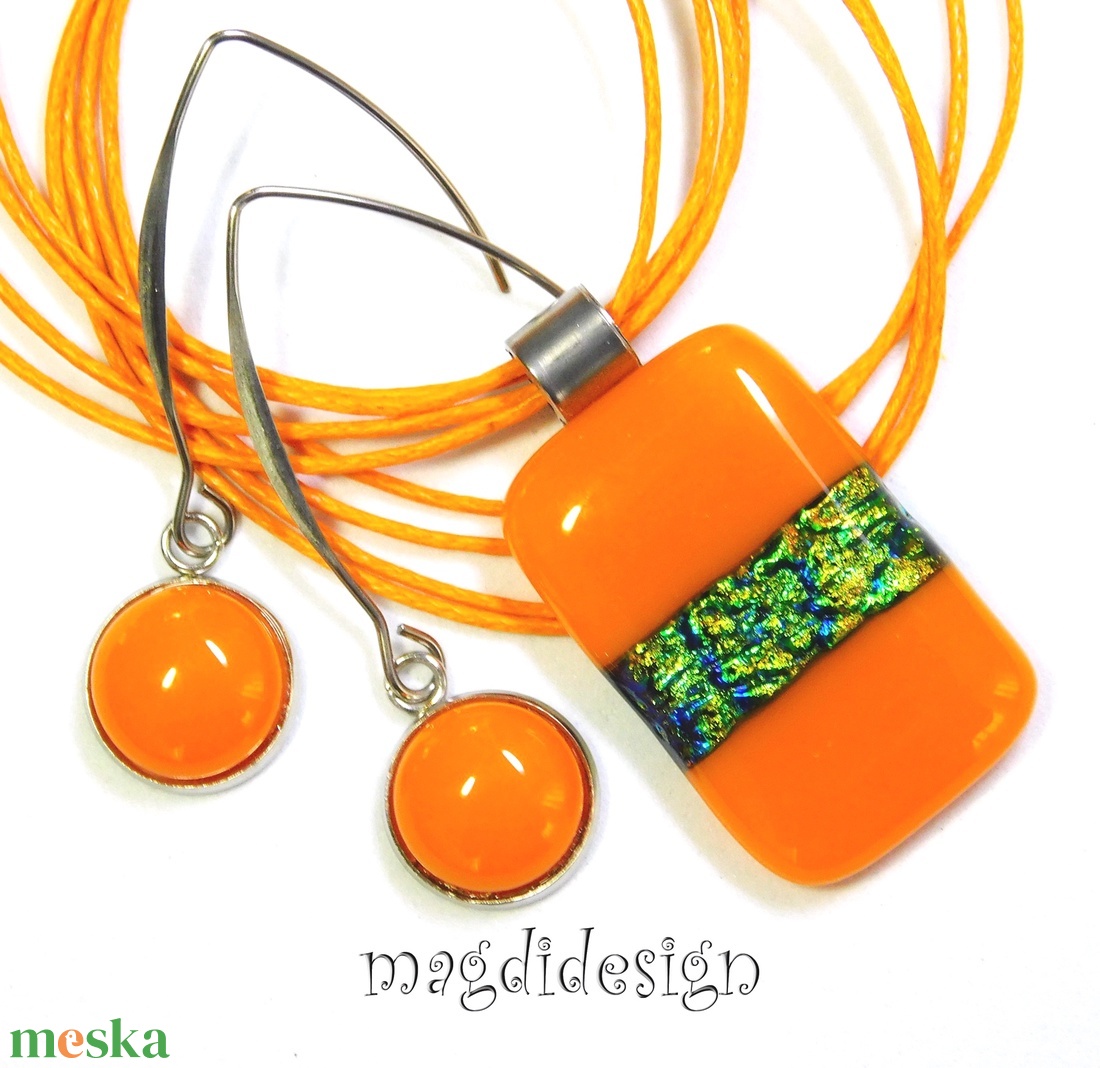 Arany-zöld mandarin üvegékszer szett, nyaklánc, lógós fülbevaló - ékszer - ékszerszett - Meska.hu Arany-zöld mandarin üvegékszer szett, nyaklánc, lógós fülbevaló - ékszer - ékszerszett - Meska.hu