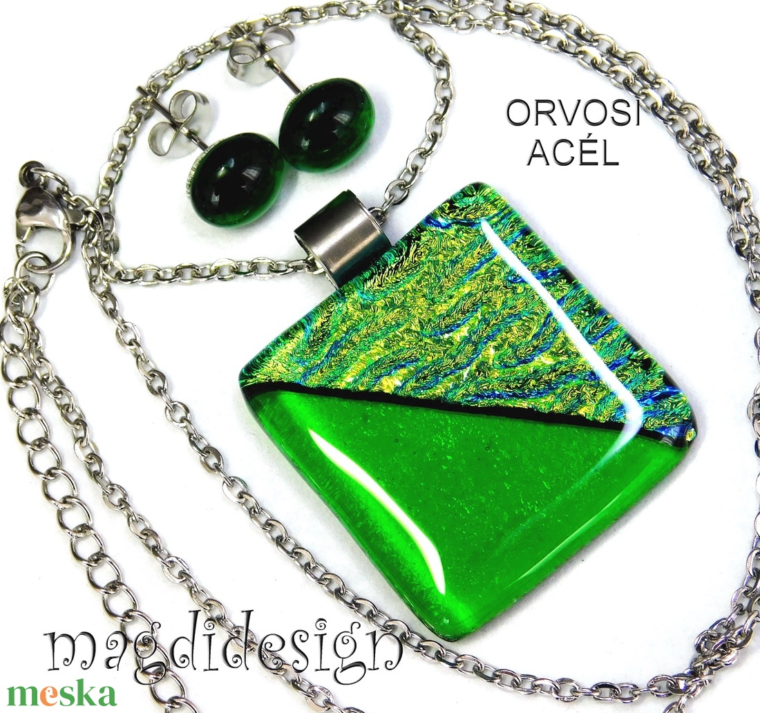 Kétzöld dichroic üvegékszer szett nyaklánc pötty fülbevaló 1 - ékszer - ékszerszett - Meska.hu Kétzöld dichroic üvegékszer szett nyaklánc pötty fülbevaló 1 - ékszer - ékszerszett - Meska.hu