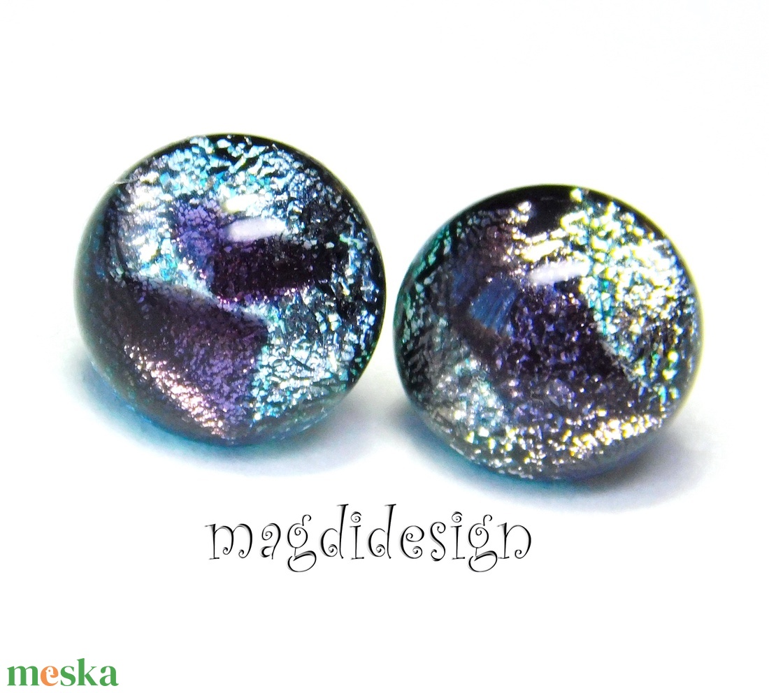 Ezüst bíbor színjáték dichroic üvegékszer pötty fülbevaló - ékszer - fülbevaló - pötty fülbevaló - Meska.hu