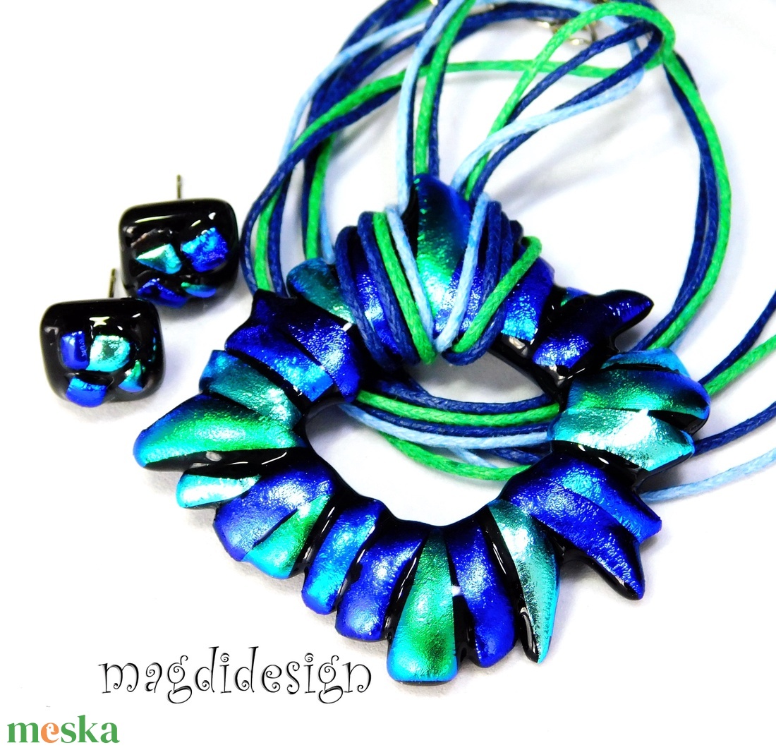 NEMESACÉL! Dichroic színkavalkád üvegékszer stiftes fülbevaló - ékszer - fülbevaló - pötty fülbevaló - Meska.hu NEMESACÉL! Dichroic színkavalkád üvegékszer stiftes fülbevaló - ékszer - fülbevaló - pötty fülbevaló - Meska.hu
