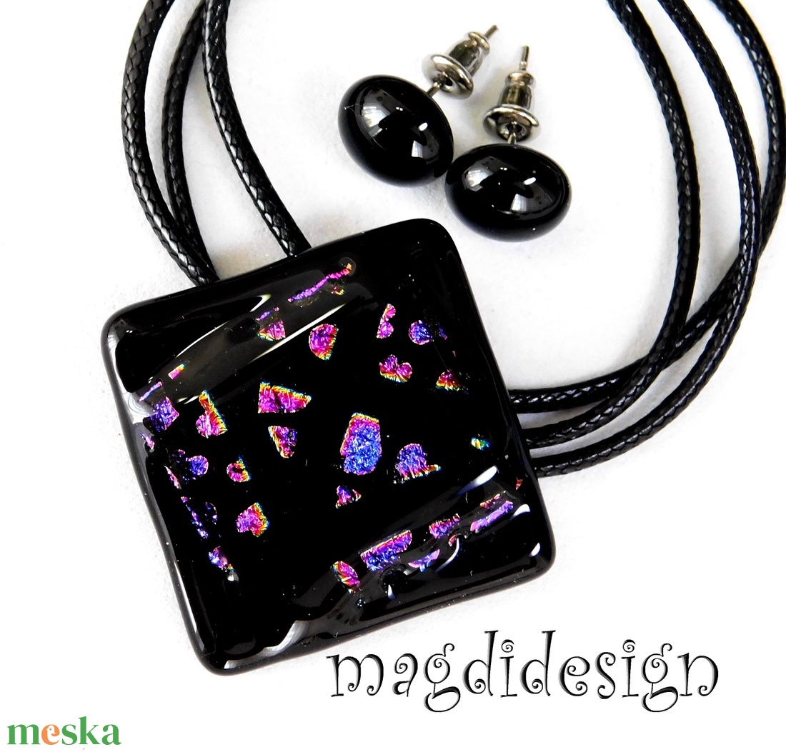 Szivecskés dichroic, üvegékszer szett nyaklánc, stiftes fülbevaló 2 - ékszer - ékszerszett - Meska.hu Szivecskés dichroic, üvegékszer szett nyaklánc, stiftes fülbevaló 2 - ékszer - ékszerszett - Meska.hu