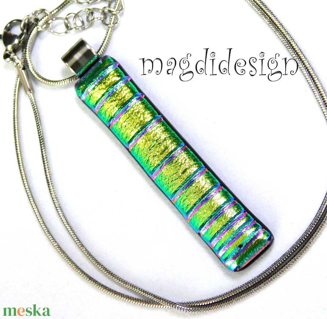 NEMESACÉL! Rózsaszín csíkos dichroic üvegékszer nyaklánc - ékszer - nyaklánc - medálos nyaklánc - Meska.hu NEMESACÉL! Rózsaszín csíkos dichroic üvegékszer nyaklánc - ékszer - nyaklánc - medálos nyaklánc - Meska.hu