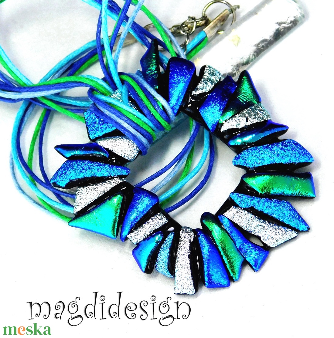 Csillogó ezüst-kék-zöld dichroic üvegékszer nyaklánc - ékszer - nyaklánc - medálos nyaklánc - Meska.hu Csillogó ezüst-kék-zöld dichroic üvegékszer nyaklánc - ékszer - nyaklánc - medálos nyaklánc - Meska.hu