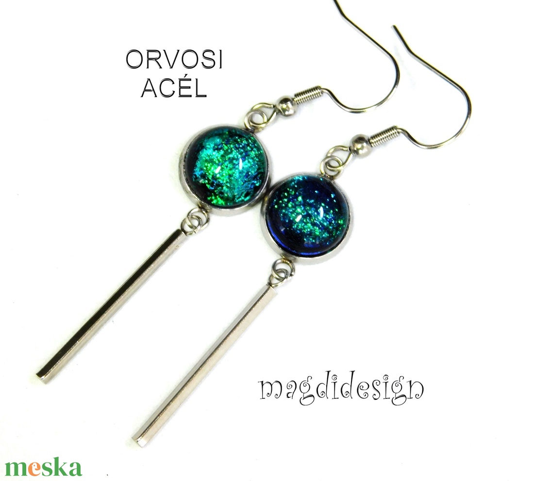 Smaragdzöld dichroic üvegékszer lógós orvosi acél fülbevaló - ékszer - fülbevaló - lógó fülbevaló - Meska.hu Smaragdzöld dichroic üvegékszer lógós orvosi acél fülbevaló - ékszer - fülbevaló - lógó fülbevaló - Meska.hu