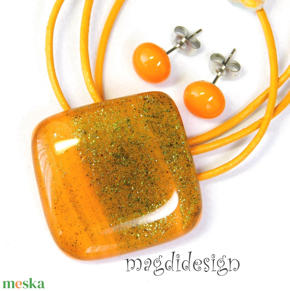 AKCIÓ! Csillámporos mandarin üvegékszer szett, nyaklánc, pötty fülbevaló - ékszer - ékszerszett - Meska.hu AKCIÓ! Csillámporos mandarin üvegékszer szett, nyaklánc, pötty fülbevaló - ékszer - ékszerszett - Meska.hu
